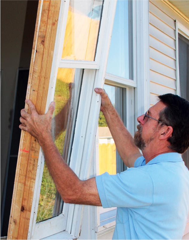 Single And Double Hung Replacement Windows - Burano Doors 